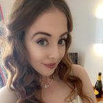 Vicky Kerr - @vickyyyyyyk - Instagram