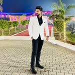 Vicky Khan - @vicky_khan8 - Instagram