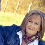 Vicki Latham - @vicki.latham.71 - Instagram