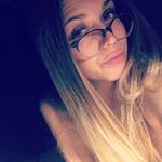 | Vicky Lavoie | - @_missvickies_ - Instagram
