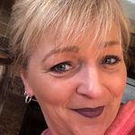Vicki Lennon-Deveau - @lennondeveau - Instagram