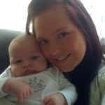 Vicky, Logan and Layla - @vickyh22 - Instagram