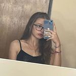 𝚅𝚒𝚌 - @vicky.luongo - Instagram