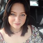 Vicky Martin - @vicky.mace.94 - Instagram