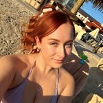 Vicky Maliszewski - @jetset_red24 - Instagram