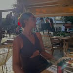 V - @vickymarshh - Instagram
