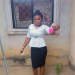 Vicky Nathan - @vicky.nathan.944 - Instagram