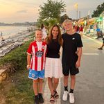 Vicky Pearce - @vlr79 - Instagram