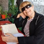Vicky Perrone - @virclacos - Instagram