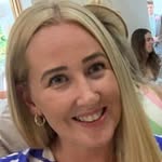 Vicky Phillips | Author - @vicky.phillips.writes - Instagram
