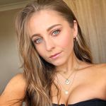 Victoria Pilkington - @vicki_pilk - Instagram