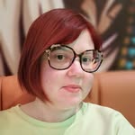 Vicky Prior - Freelance Writer - @priorportfolio - Instagram