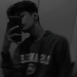 𝗩𝗜𝗖𝗞𝗬 🤍💨 - @vicky_rexx - Instagram
