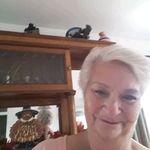 @vicky.reynolds.1671 - Instagram