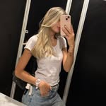𝚅𝚒𝚌𝚝𝚘𝚛𝚒𝚊 𝚁𝚘𝚜𝚊𝚕𝚎𝚜. 🩶 - @vickyrosales14 - Instagram