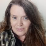 Vicki Rowan - @gwiadores - Instagram