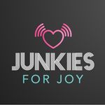 Vicky Rowan - @junkiesforjoy - Instagram