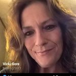 Vicki Snider - @vicki.snider.330 - Instagram