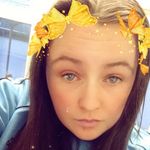 vicky - @__vickyvaughan__ - Instagram