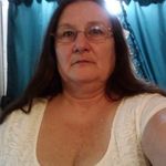 Vicky Archer Walls - @vickywalls24 - Instagram