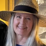 Vicki Warwick Pember - @vickiwarwickpember - Instagram