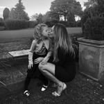 Vicky - @vickyweaver86 - Instagram
