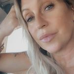 Vicky Weber - @vickyvale33 - Instagram
