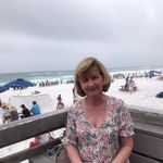 Vicki Wetzel Hart - @vicki_wetzel_hart.05 - Instagram