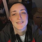 -Vicky Woods- - @vickywoodsiewoods - Instagram
