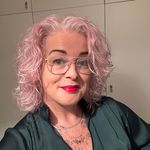 Vicky Wright - @wrightvix - Instagram