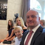 Vicky Wright - @vicky.wright.5264 - Instagram