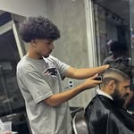 Victor Barber 💈 - @victor.rbarber - Instagram