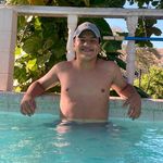 Victor Batres - @victor_batres23 - Instagram