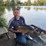 Victor Davies - @victor.davies - Instagram