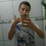 Victor Decker_09 - @victor098610 - Instagram