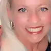 Victoria - @victoriaholcombmu - TikTok