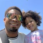 Victor Holmes - Facebook
