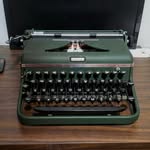 Victor Irwin - @victor_typewriter_tinkerer - Instagram