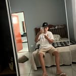 @victor_lender012 - Instagram