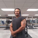 Victor Mayfield - @vmay94 - Instagram