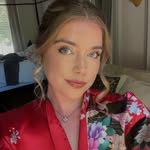 vic - @victoriaboynett - Instagram