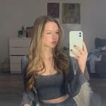 emilia😌 - @victoria_bye2032 - Instagram
