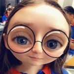 Victoria Clapper - @bubblysnowflake89 - Instagram