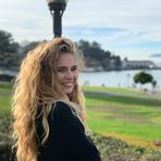 Victoria Dunlap - Facebook