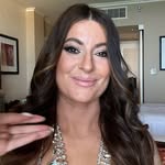 Victoria Engle - Bliss Follower & Travel - @vi_in_hawaii - Instagram