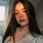 Victoria Grey - @cutexvgxniche - Instagram