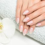 Victoria Gundersen - @nailsbyviicy - Instagram