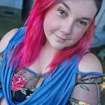 Victoria Helland - @roaming_through_wonderland - Instagram