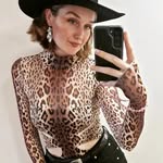 Victoria 👑 - @victorialocking - Instagram