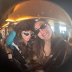V - @victoriatomsun - Instagram